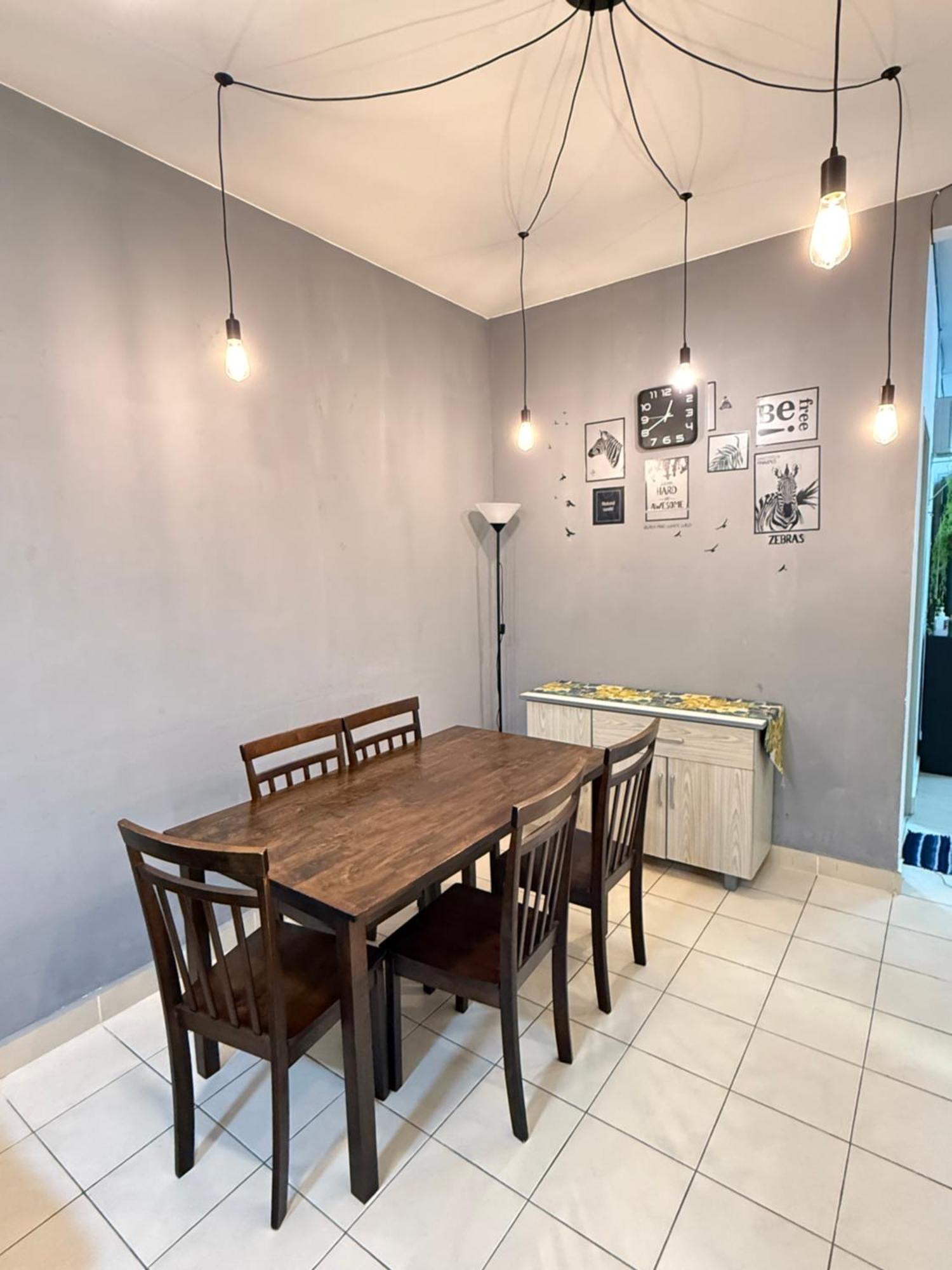 Ayaan Club House Complementary Breakfast Apartment *